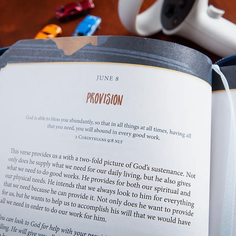Strength For Today For Teen Guys (Daily Devotional)